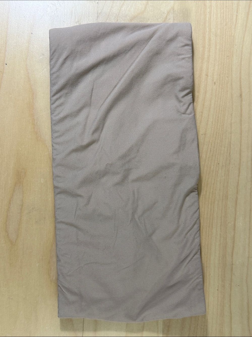 SKIMS SMALL BANDO nude